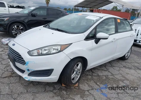 2018 Ford Fiesta Se из США, поврежденный, VIN 3FADP4BJ1JM118802